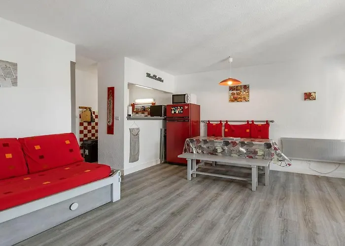 Port La Roquille- 124- Proche Mer- 6 Pers * Agde