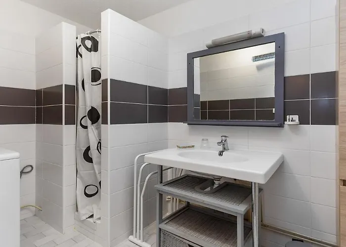 Port La Roquille- 124- Proche Mer- 6 Pers Appartamento Agde